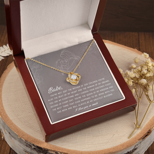 18K Yellow Gold Necklace Gift to Amazing Moher of My Kids