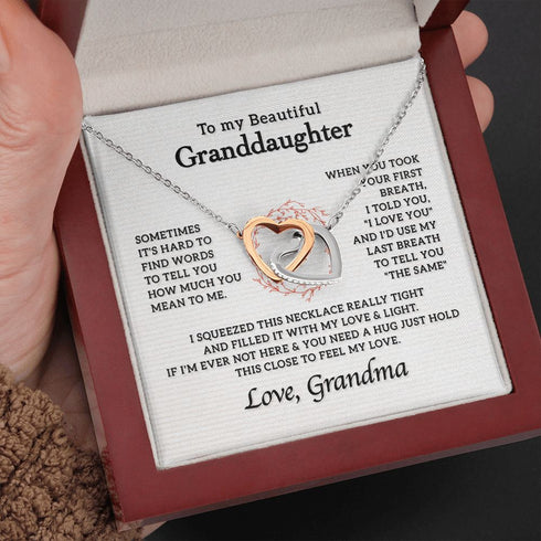 GG 13 Amazon Interlocking heart