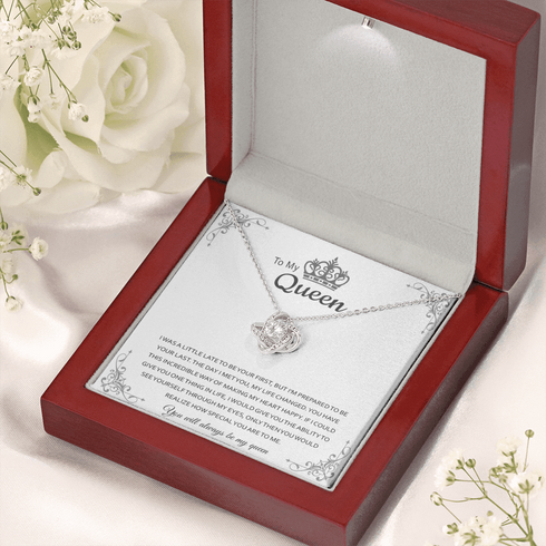 LK-10058 Love Knot Necklace for wife