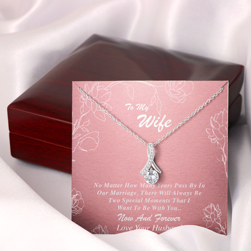 Alluring Beauty Necklace For Wife